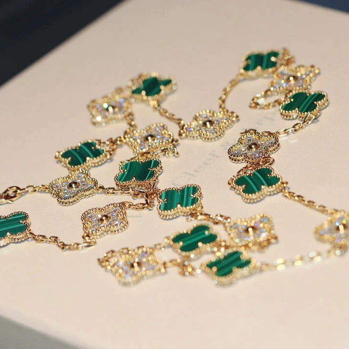 [Charm Aries Jewelry]CLOVER 20 MOTIFS MALACHITE DIAMOND NECKLACE