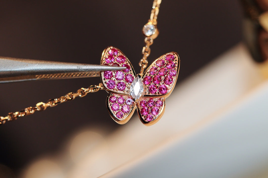 [Charm Aries Jewelry]BUTTERFLY RED DIAMOND ROSE GOLD NECKLACE