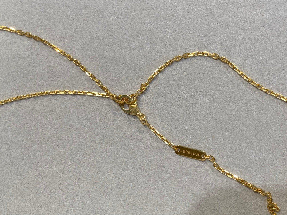 [Charm Aries Jewelry]CLOVER 25MM NECKLACE GOLD CARNELIAN