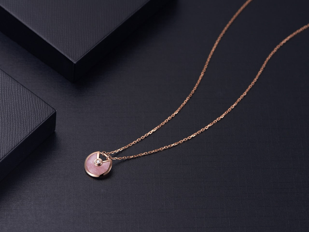 [Charm Aries Jewelry]AMULETTE ROSE GOLD PINK MOP NECKLACE