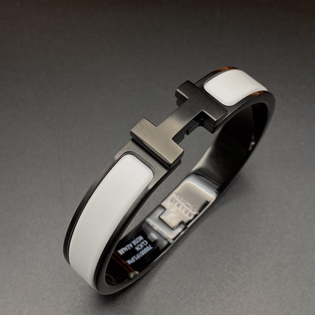 [Charm Aries Jewelry]H BRACELET 12MM BLACK WHITE CERAMIC