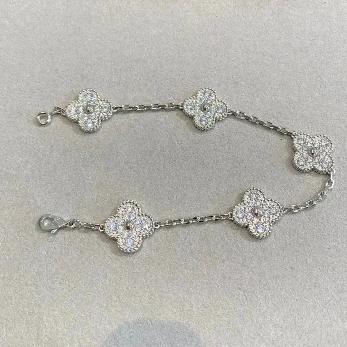[Charm Aries Jewelry]CLOVER 5 MOTIFS  DIAMOND BRACELET SILVER