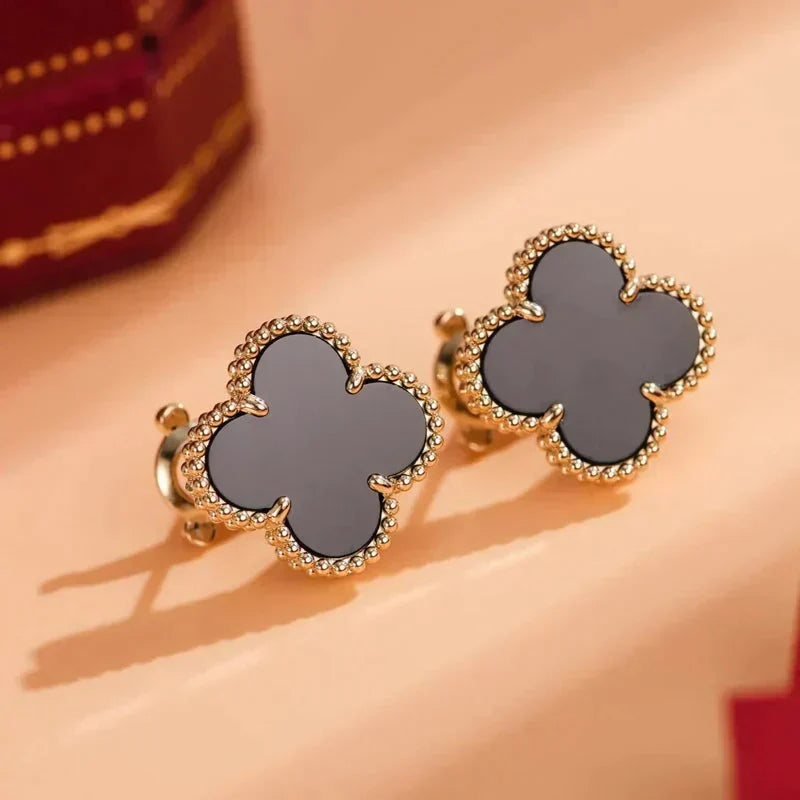 [Charm Aries Jewelry]CLOVER MEDIUM 1 MOTIFS  ONYX STUD EARRINGS