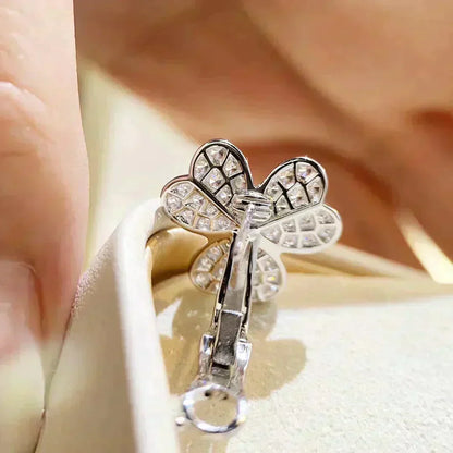 [Charm Aries Jewelry]CLOVER COMOS DIAMOND EARRINGS SILVER