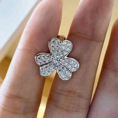 [Charm Aries Jewelry]CLOVER COMOS DIAMOND EARRINGS SILVER