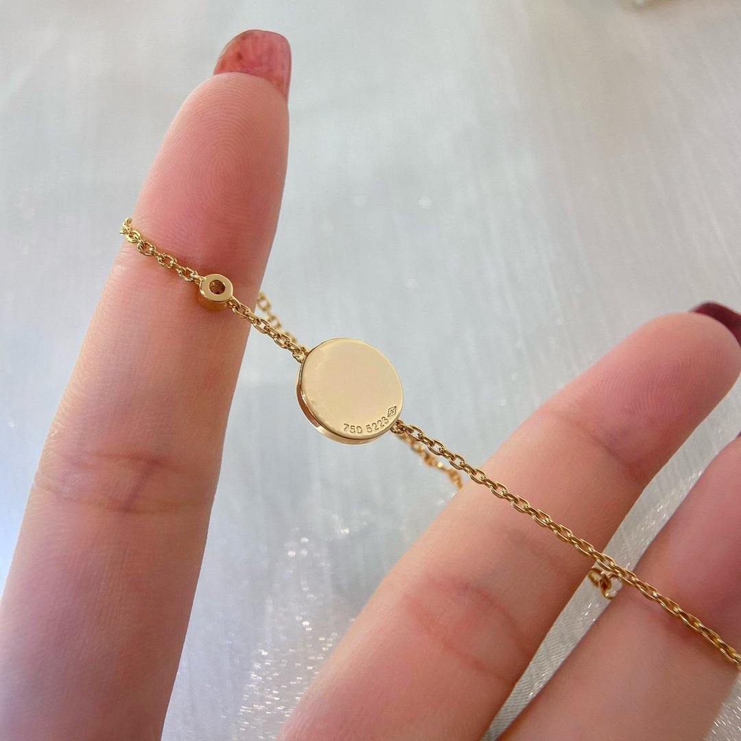 [Charm Aries Jewelry]SUN PEDANT CARNELIAN BRACELET