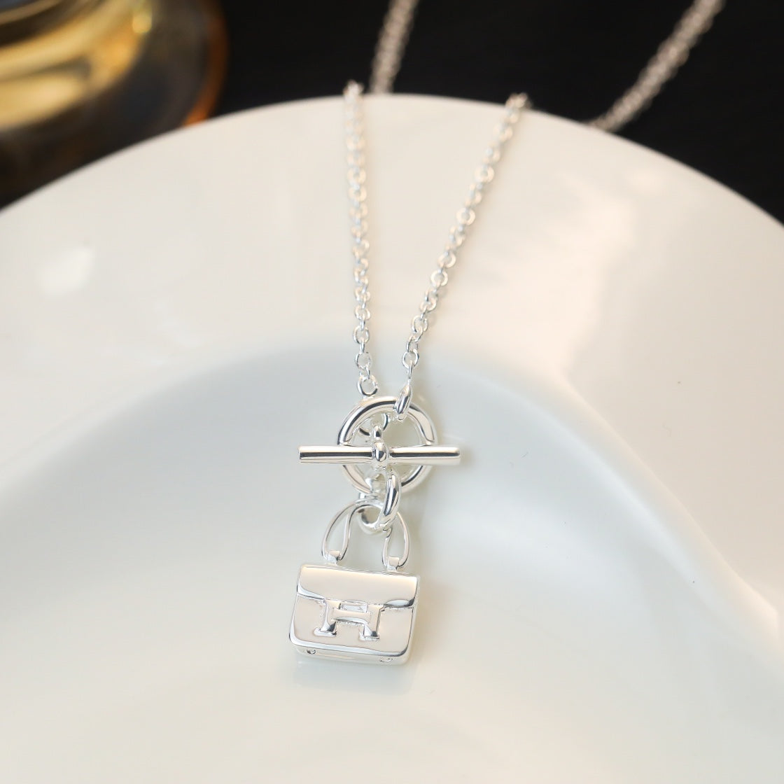 [Charm Aries Jewelry]POP H PEDANT SILVER NECKLACE