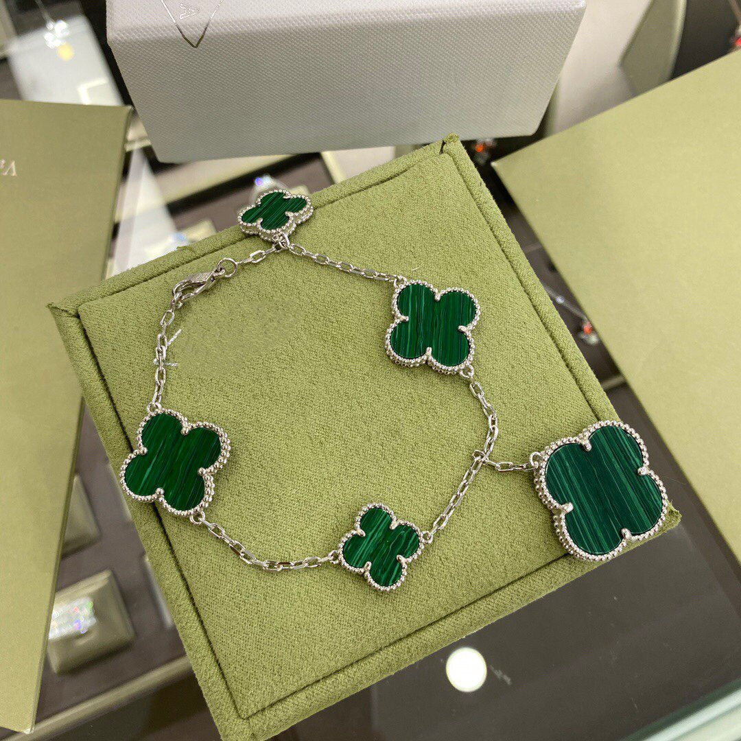 [Charm Aries Jewelry]CLOVER 5 MOTIFS SIVLER MALACHITE BRACELET