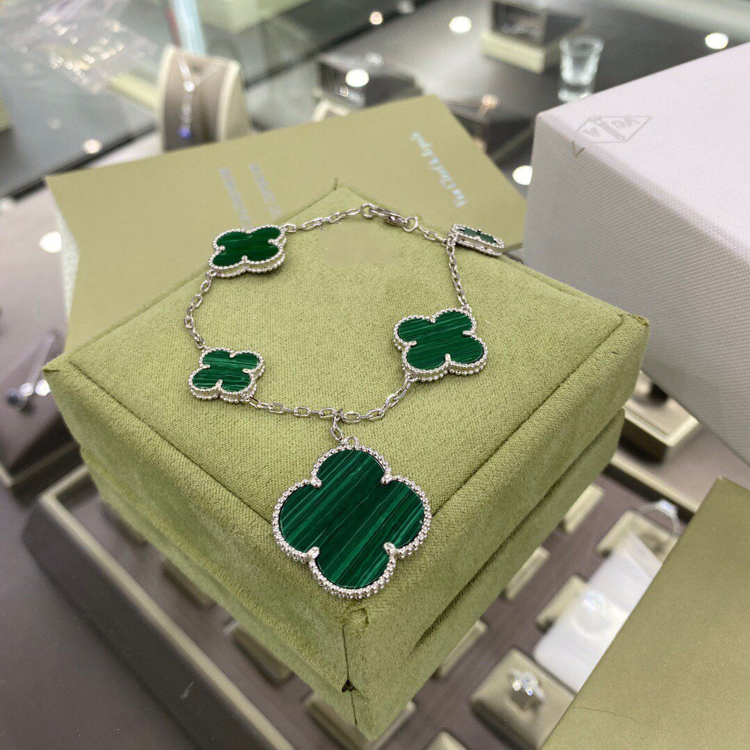 [Charm Aries Jewelry]CLOVER 5 MOTIFS SIVLER MALACHITE BRACELET