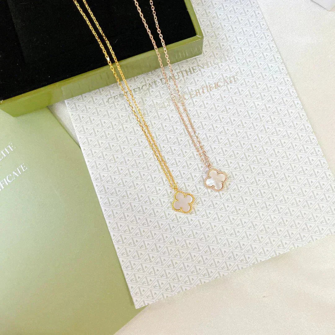 [Charm Aries Jewelry]CLOVER MINI 9.5MM WHITE MOTHER-OF-PEARL NECKLACE