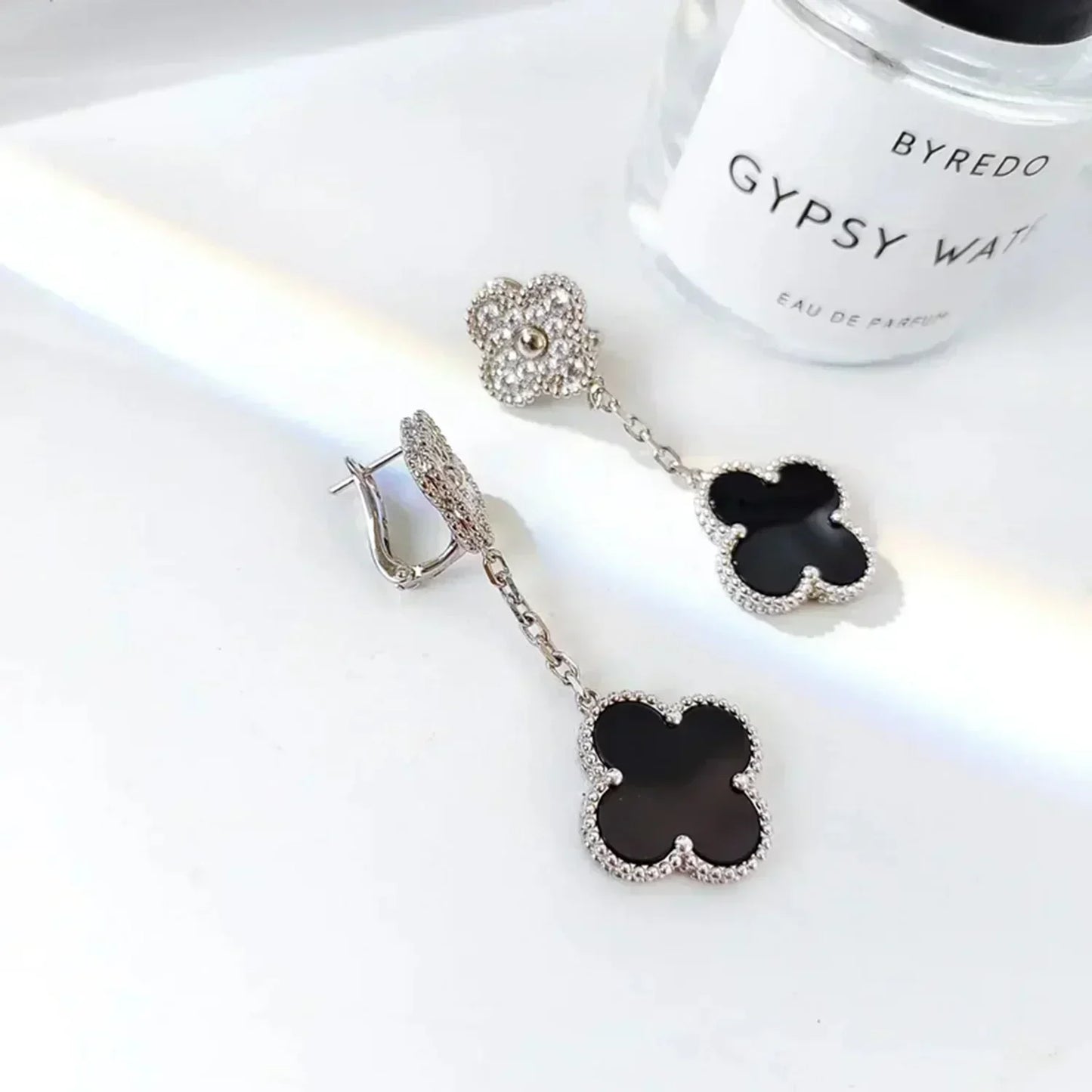 [Charm Aries Jewelry]CLOVER 2 MOTIFS  DIAMOND ONYX EARRINGS SILVER