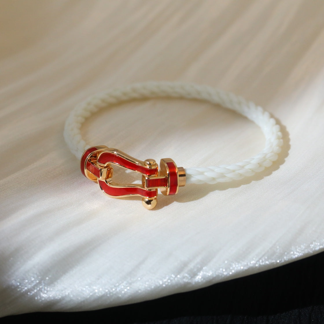 [Charm Aries Jewelry]FORCE 10 WHITE TEXTILE DIAMOND PAVED