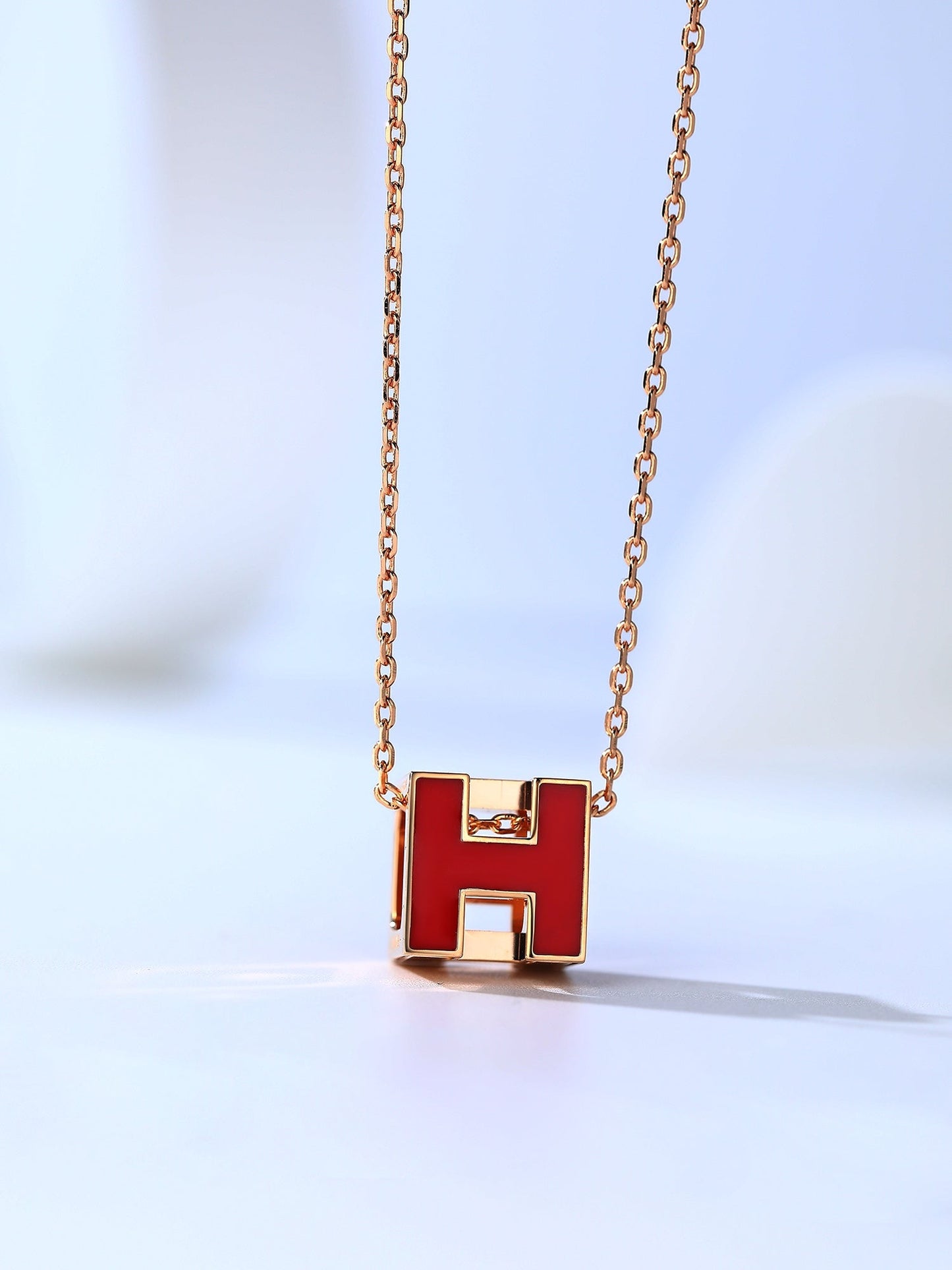 [Charm Aries Jewelry]H CAGE PINK GOLD NECKLACE