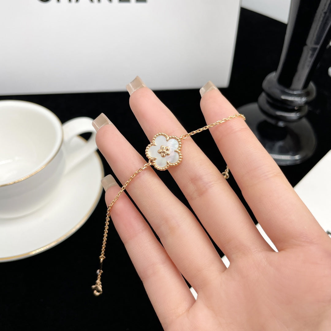 [Charm Aries Jewelry]LUCKY SPRING ROSE GOLD MOP BRACELET