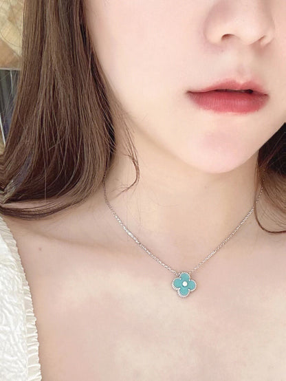 [Charm Aries Jewelry]CLOVER 1 DIAMOND LIGHT BLUE SILVER NECKLACE