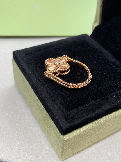 [Charm Aries Jewelry]CLOVER RIVERSIBLE ROSE GOLD RING