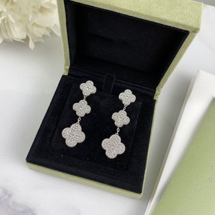 [Charm Aries Jewelry]CLOVER 3 MOTIF DIAMOND SILVER DROP EARRINGS