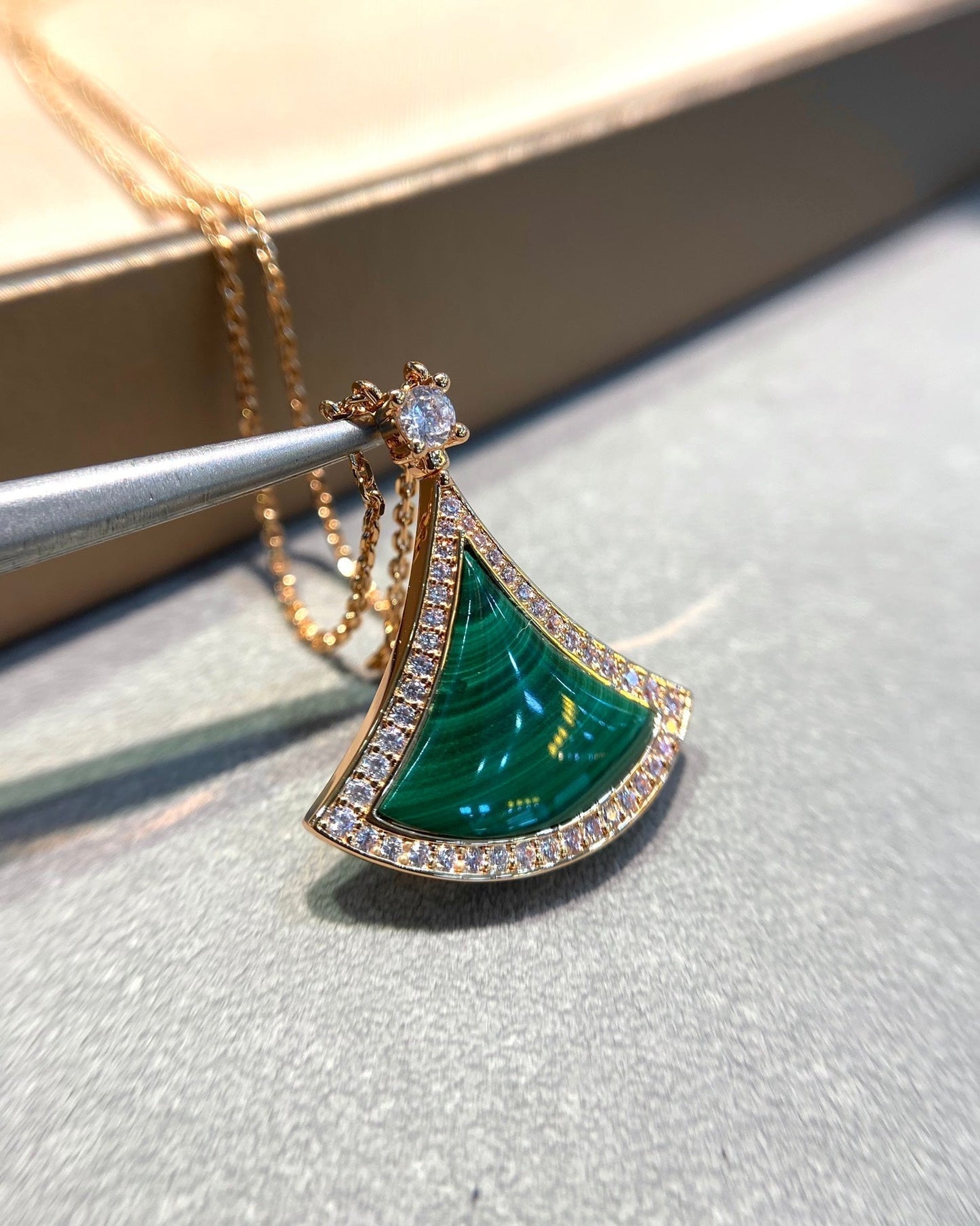[Charm Aries Jewelry]DREAM MALACHITE DIAMOND PAVED PINK GOLD NECKLACE