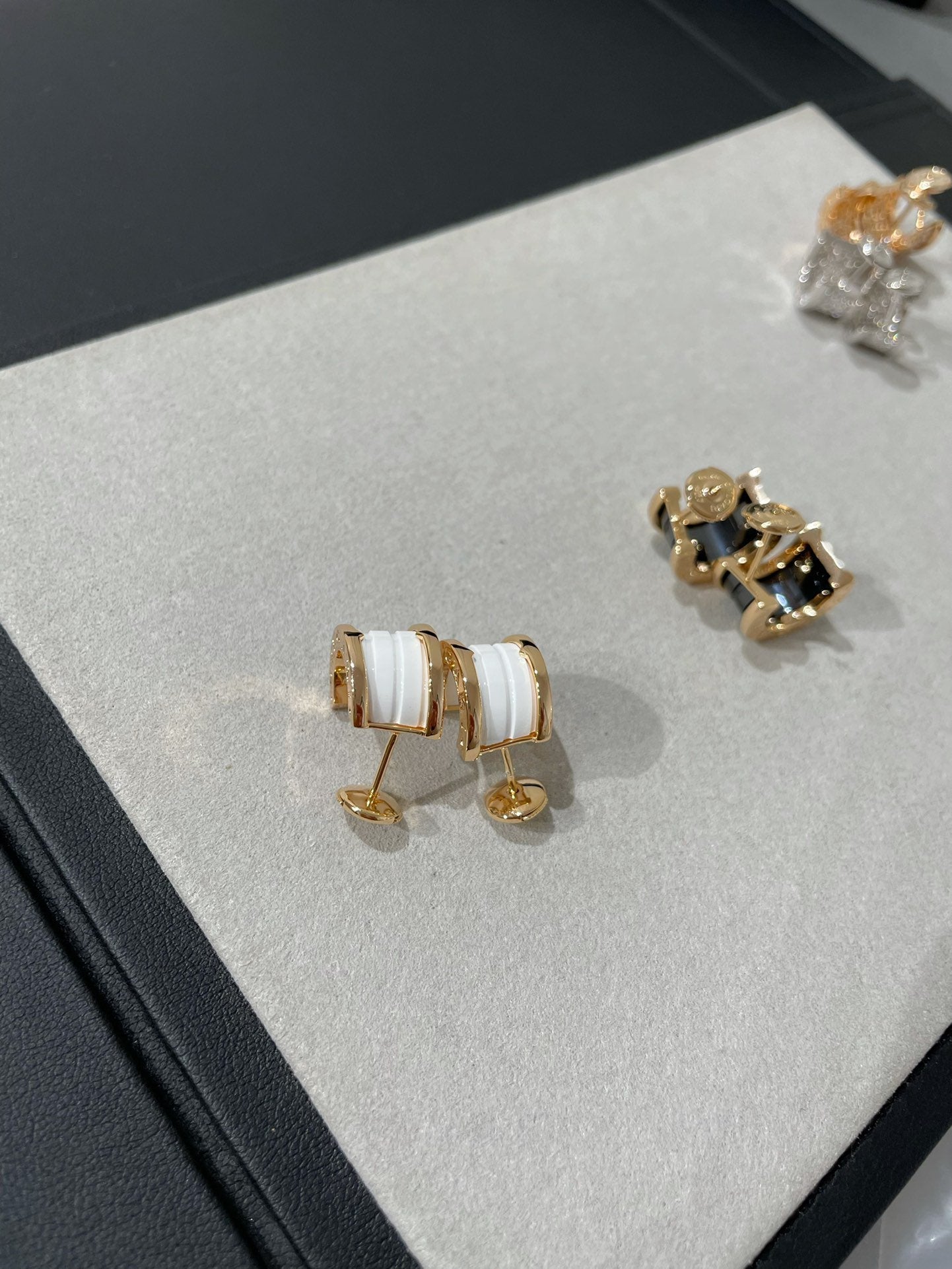 [Charm Aries Jewelry]ZERO 1 PINK GOLD CERAMIC EARRINGS