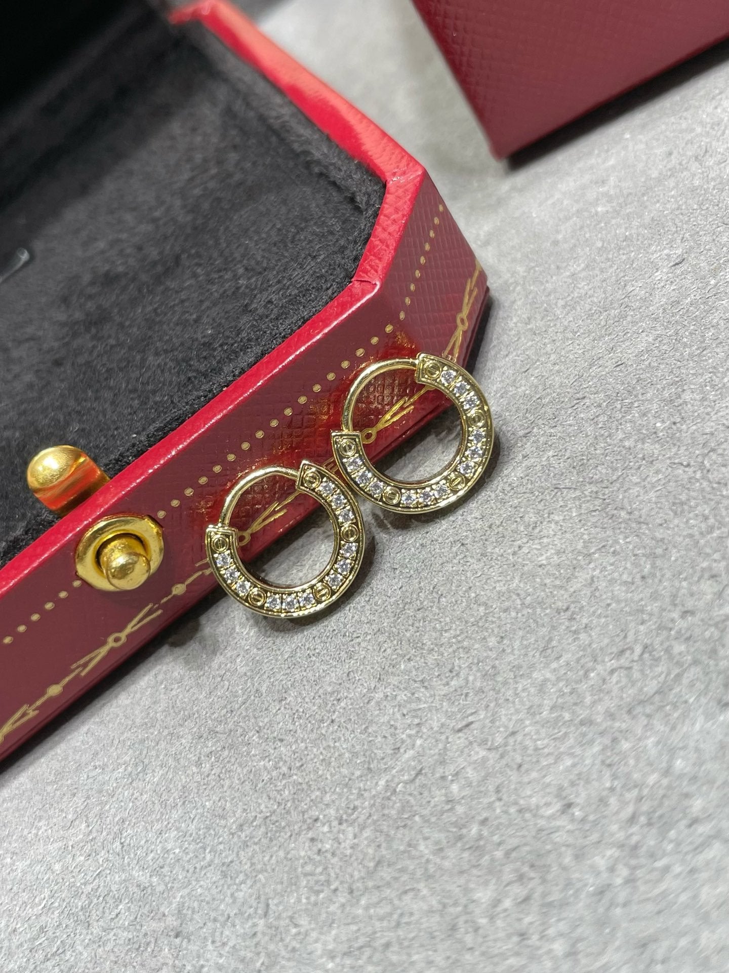 [Charm Aries Jewelry]LOVE DIAMOND EARRINGS