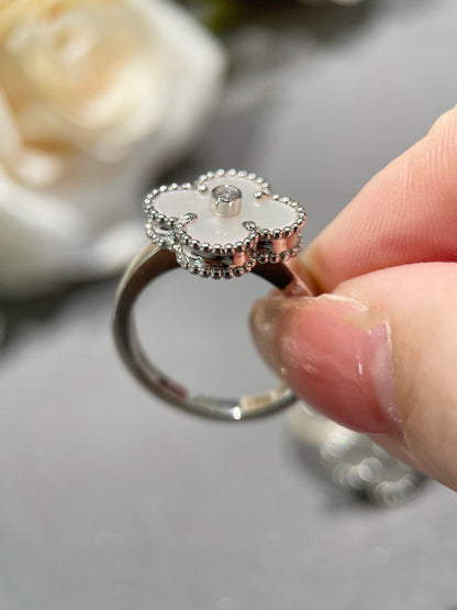 [Charm Aries Jewelry]CLOVER SILVER MOP DIAMOND RING