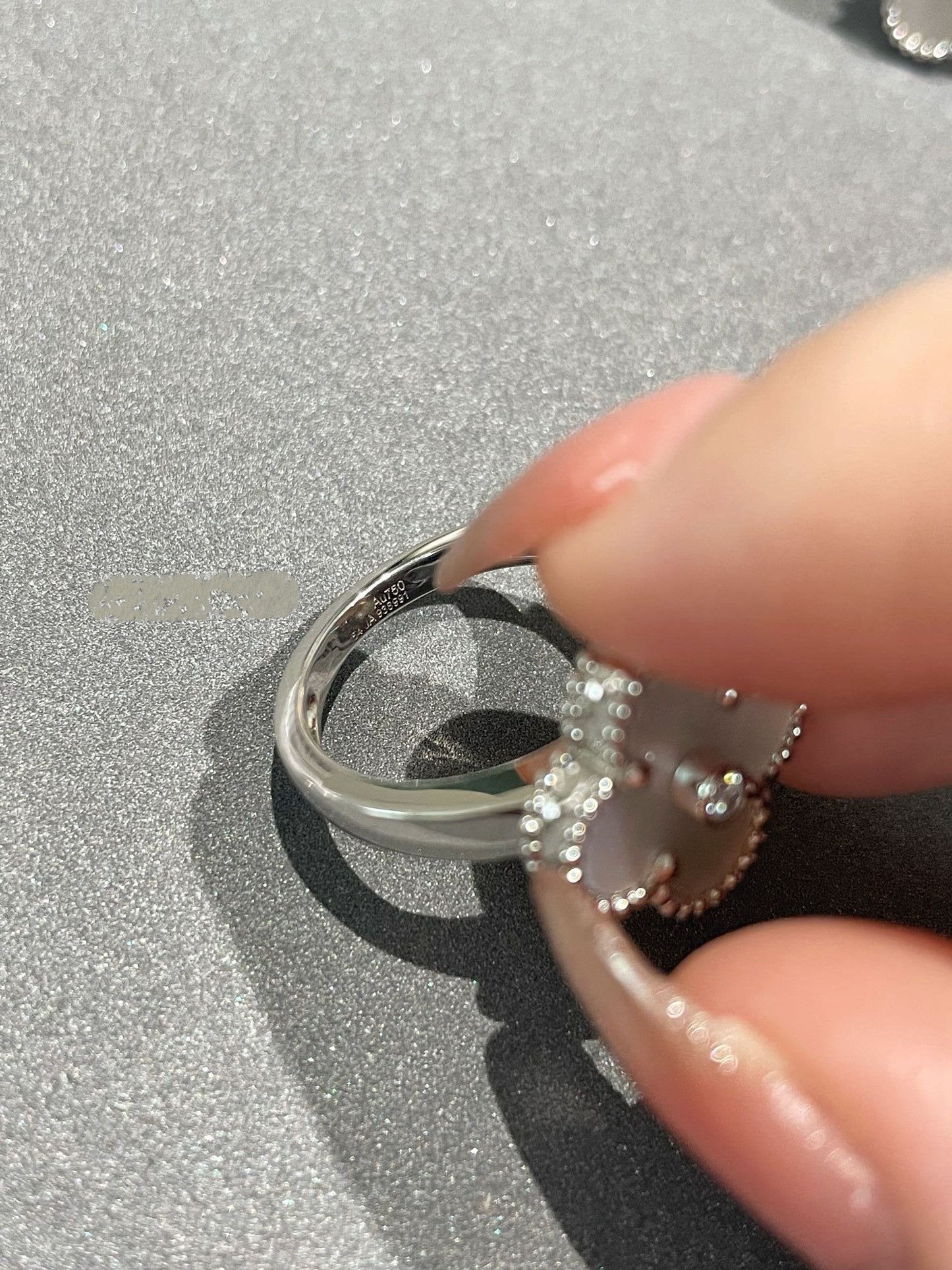 [Charm Aries Jewelry]CLOVER SILVER MOP DIAMOND RING