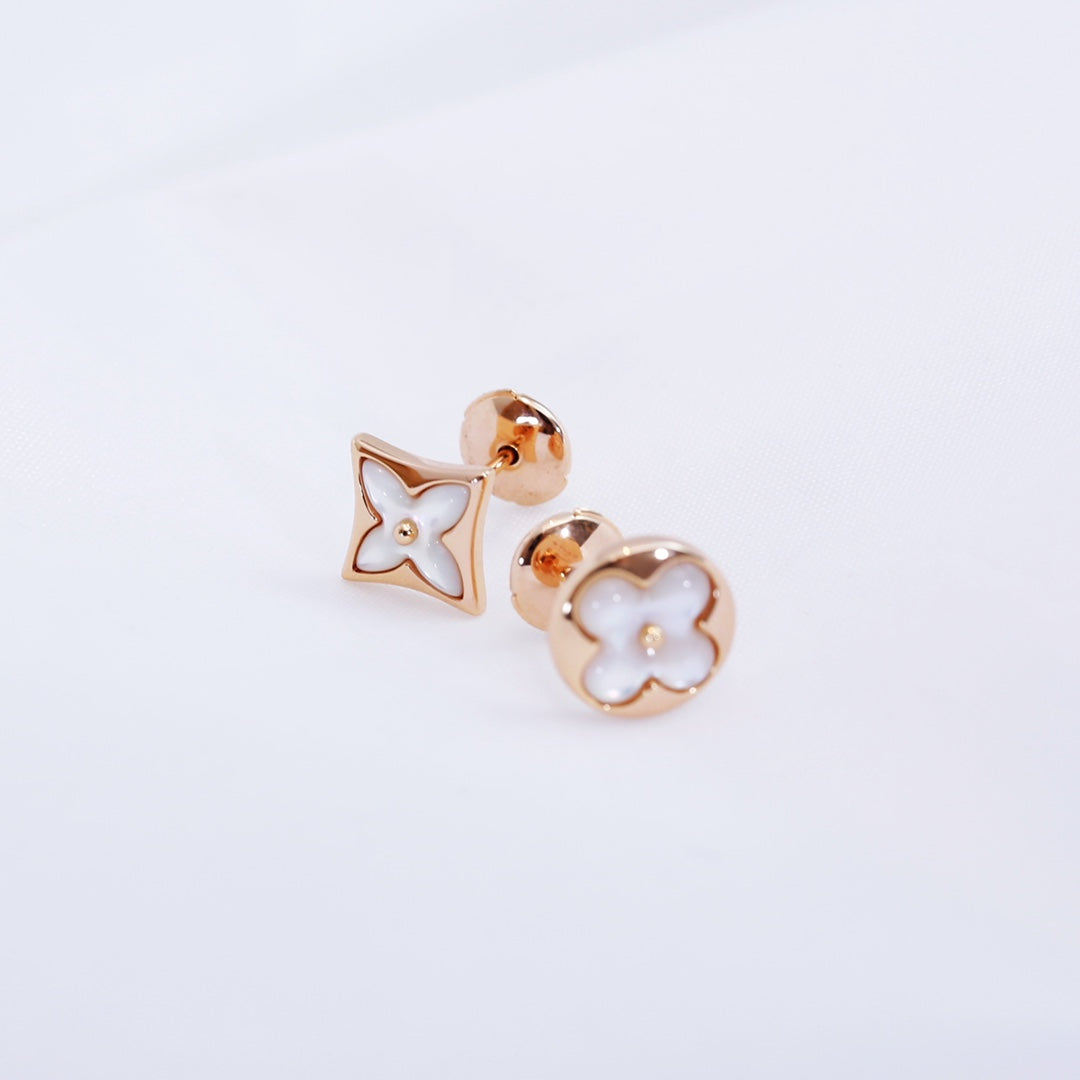 [Charm Aries Jewelry]STAR AND SUN PINK GOLD MOP STUD EARRINGS