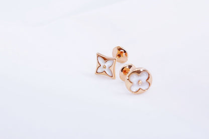 [Charm Aries Jewelry]STAR AND SUN PINK GOLD MOP STUD EARRINGS