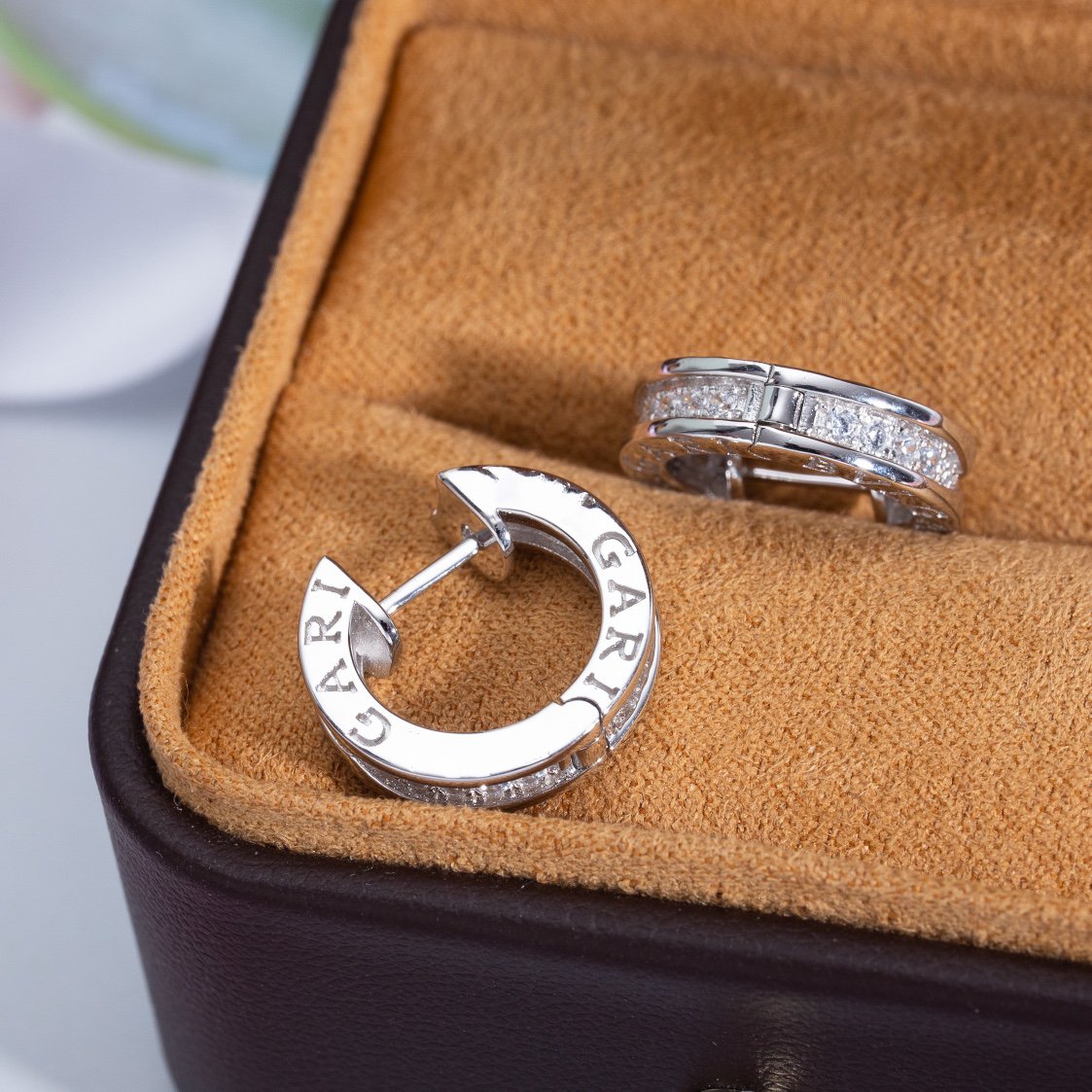 [Charm Aries Jewelry]ZERO 1 MINI SILVER DIAMOND EARRINGS
