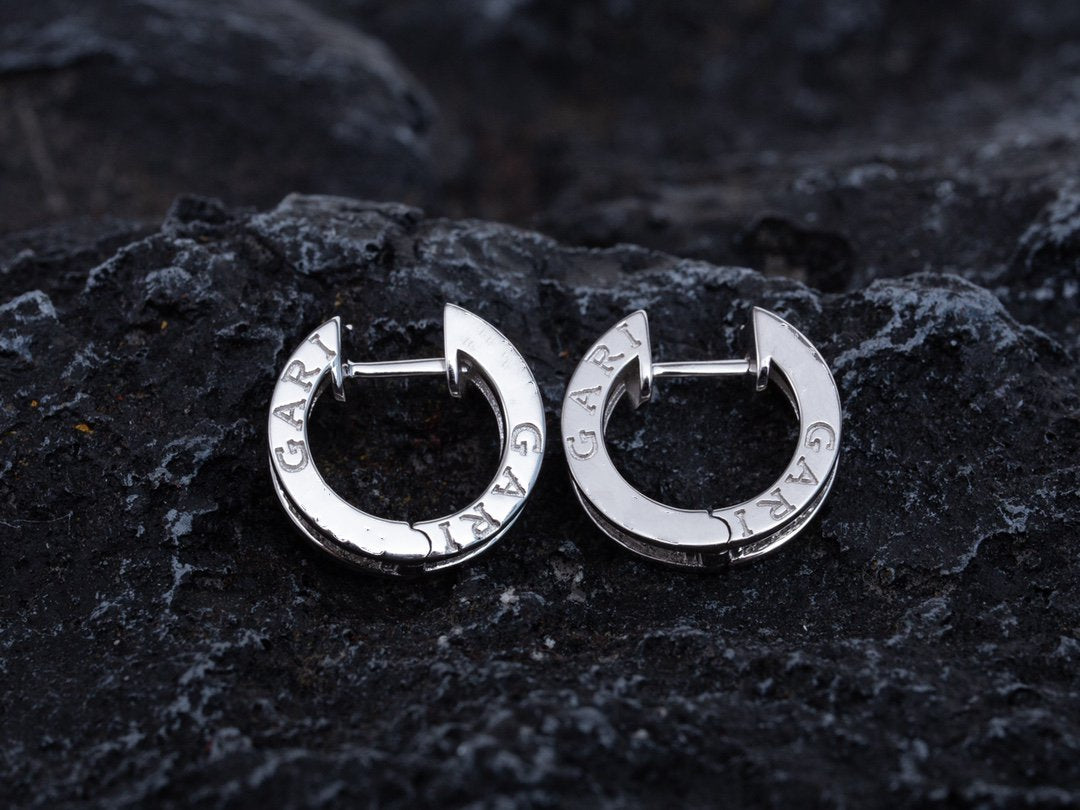 [Charm Aries Jewelry]ZERO 1 MINI SILVER DIAMOND EARRINGS