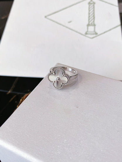 [Charm Aries Jewelry]CLOVER SILVER RING