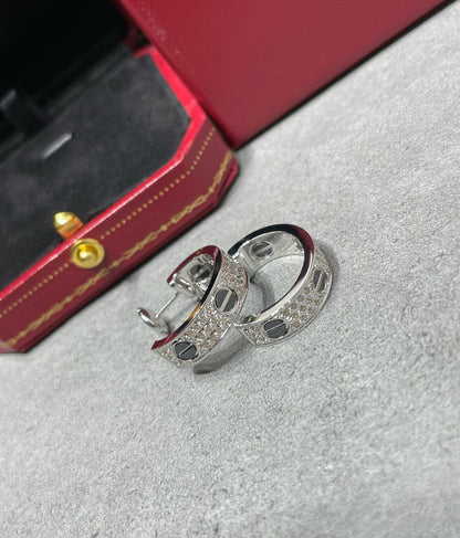 [Charm Aries Jewelry]LOVE CERAMIC DIAMOND PAVED SILVER EARRINGS