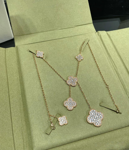 [Charm Aries Jewelry]CLOVER 6 MOTIF DIAMOND PAVED NECKLACE