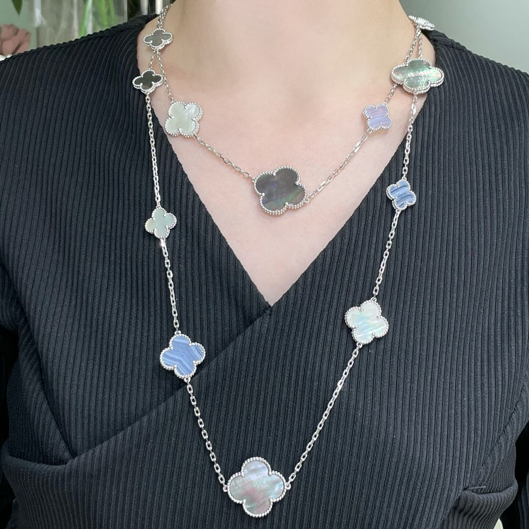 [Charm Aries Jewelry]CLOVER 16 MOTIF CHALCEDONY MOP SILVER NECKLACE