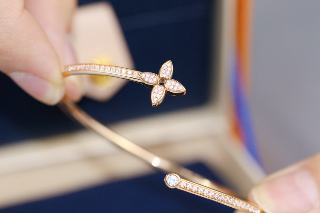 [Charm Aries Jewelry]IDYLLE PINK GOLD OPEN BRACELET DIAMOND PAVED