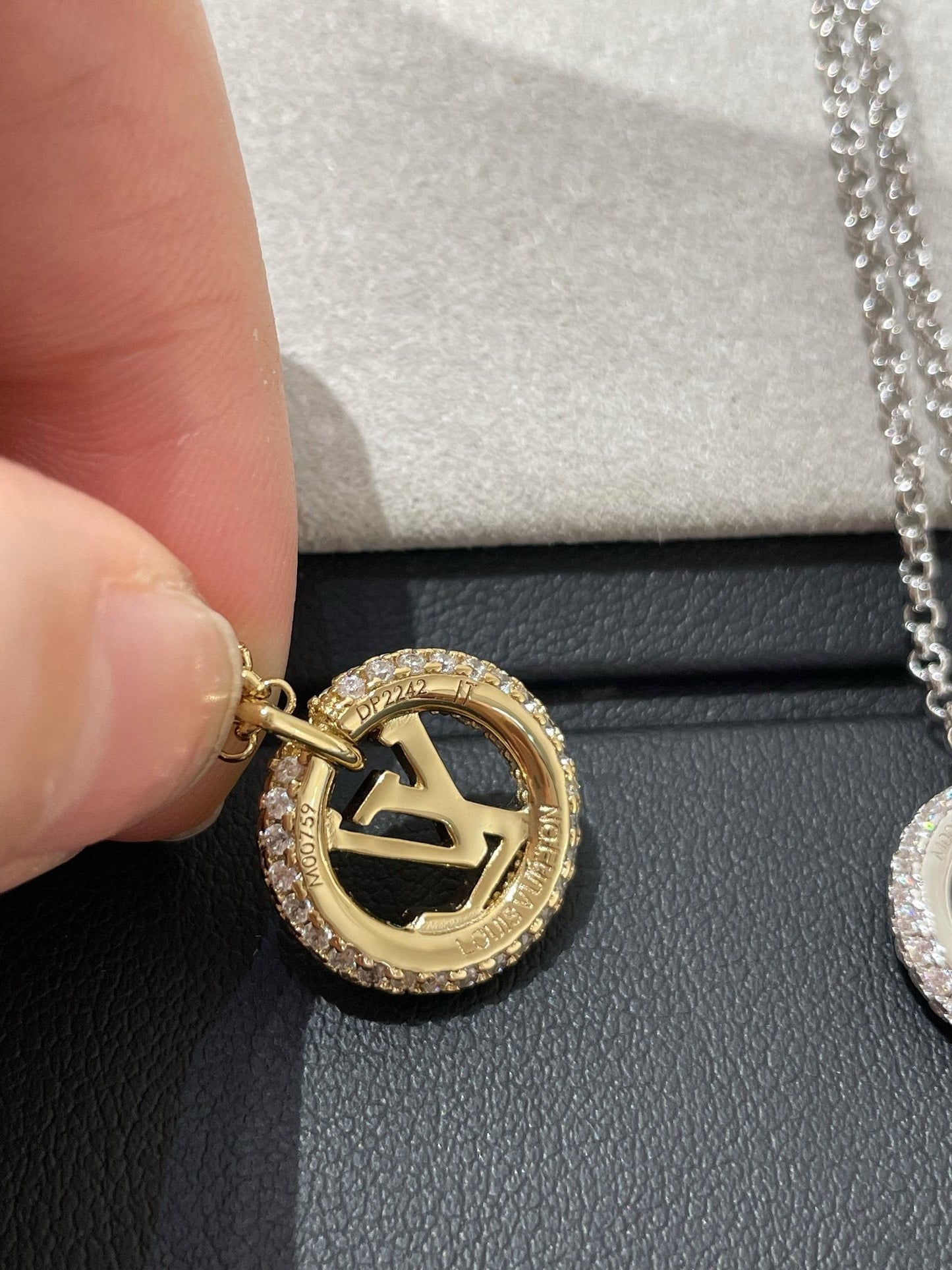 [Charm Aries Jewelry]BY NIGHT DIAMOND PAVED NECKLACE