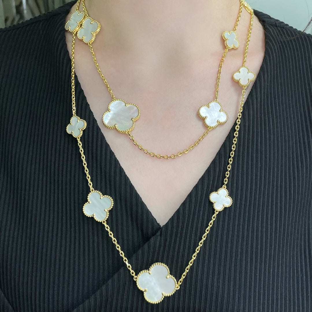 [Charm Aries Jewelry]CLOVER 16 MOTIF WHITE MOP GOLD NECKLACE