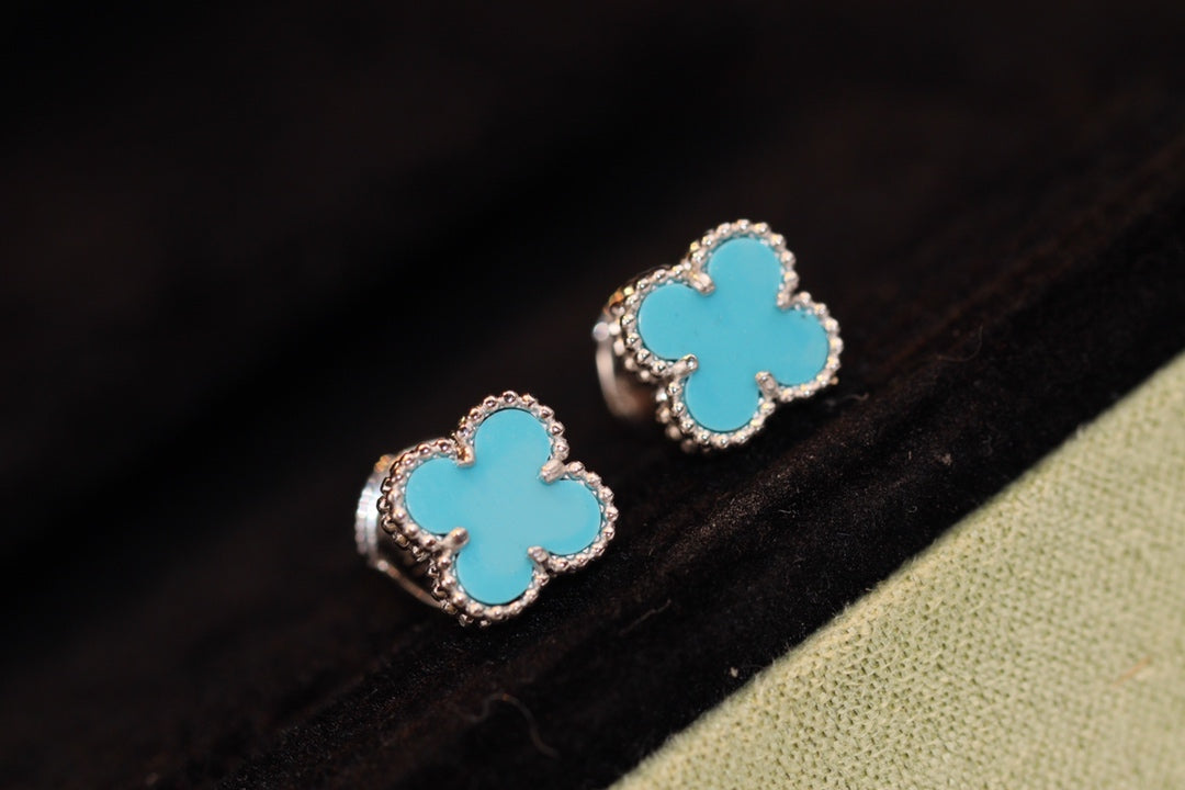 [Charm Aries Jewelry]CLOVER MINI TURQUOISE SILVER STUD EARRINGS