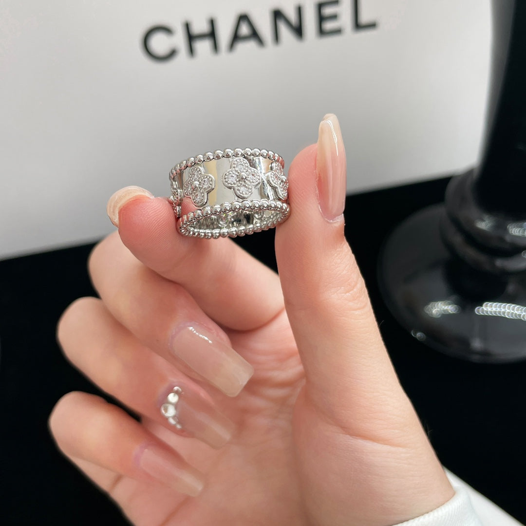 [Charm Aries Jewelry]PERLEE DIAMOND LARGE RING