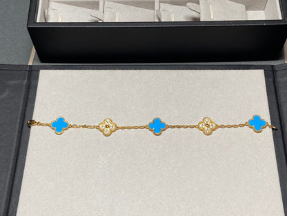 [Charm Aries Jewelry]CLOVER 5 MOTIF BLUE CHALCEDONY DIAMOND GOLD BRACELET