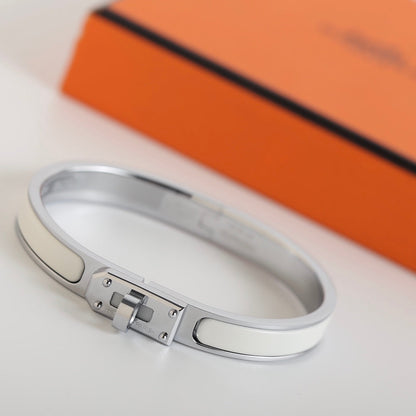 [Charm Aries Jewelry]HM KELLY WHITE BRACELET