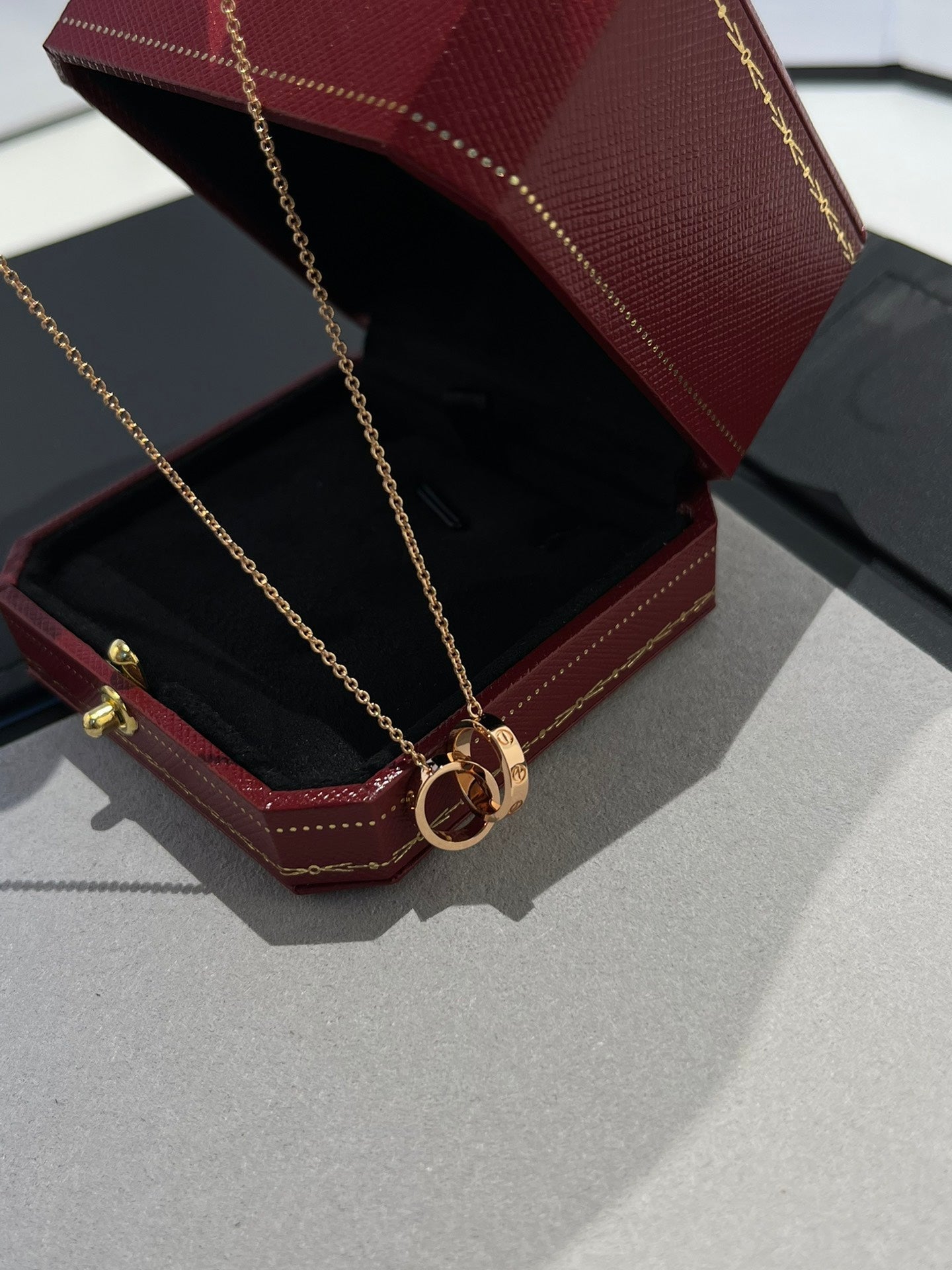 [Charm Aries Jewelry]LOVE NECKLACE DOUBLE RING PINK GOLD