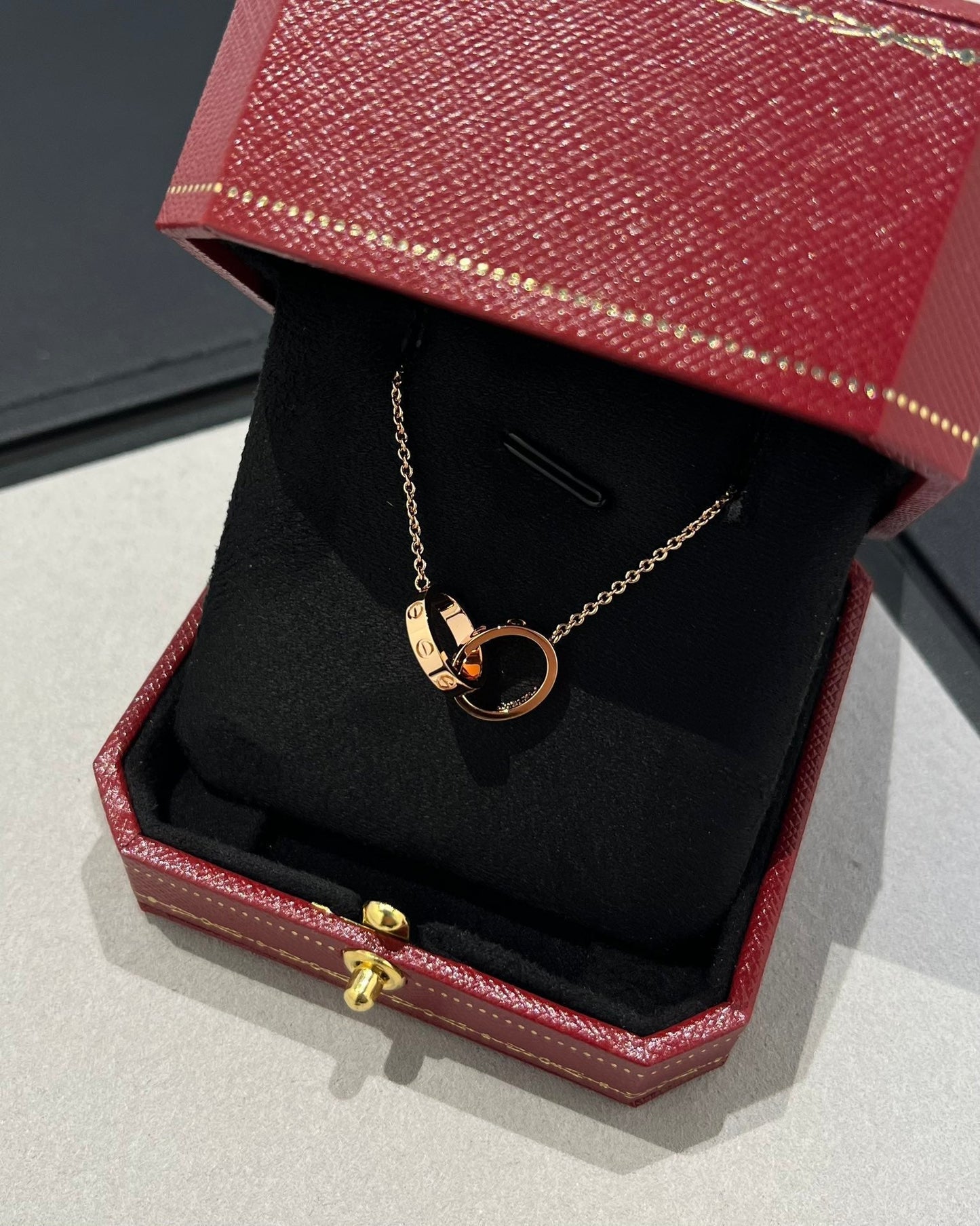 [Charm Aries Jewelry]LOVE NECKLACE DOUBLE RING PINK GOLD