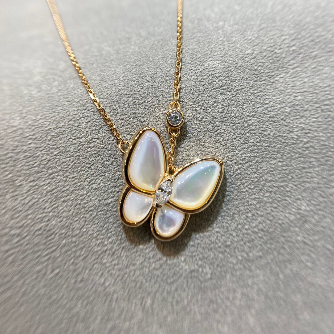 [Charm Aries Jewelry]BUTTERFLY MOP DIAMOND NECKLACE