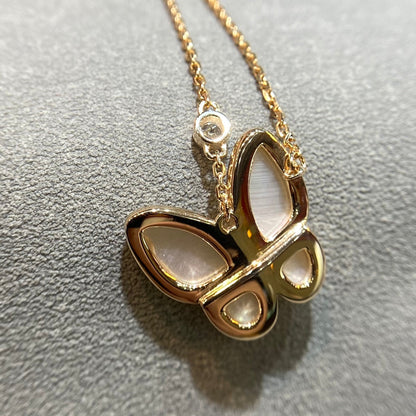 [Charm Aries Jewelry]BUTTERFLY MOP DIAMOND NECKLACE