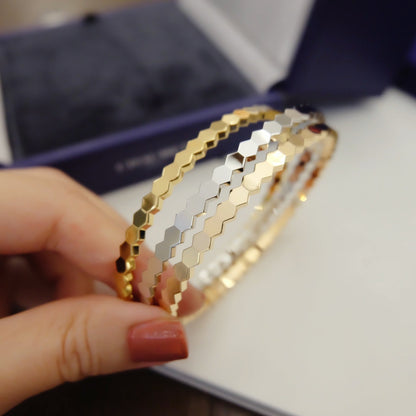 [Charm Aries Jewelry]BEE LOVE BRACELET