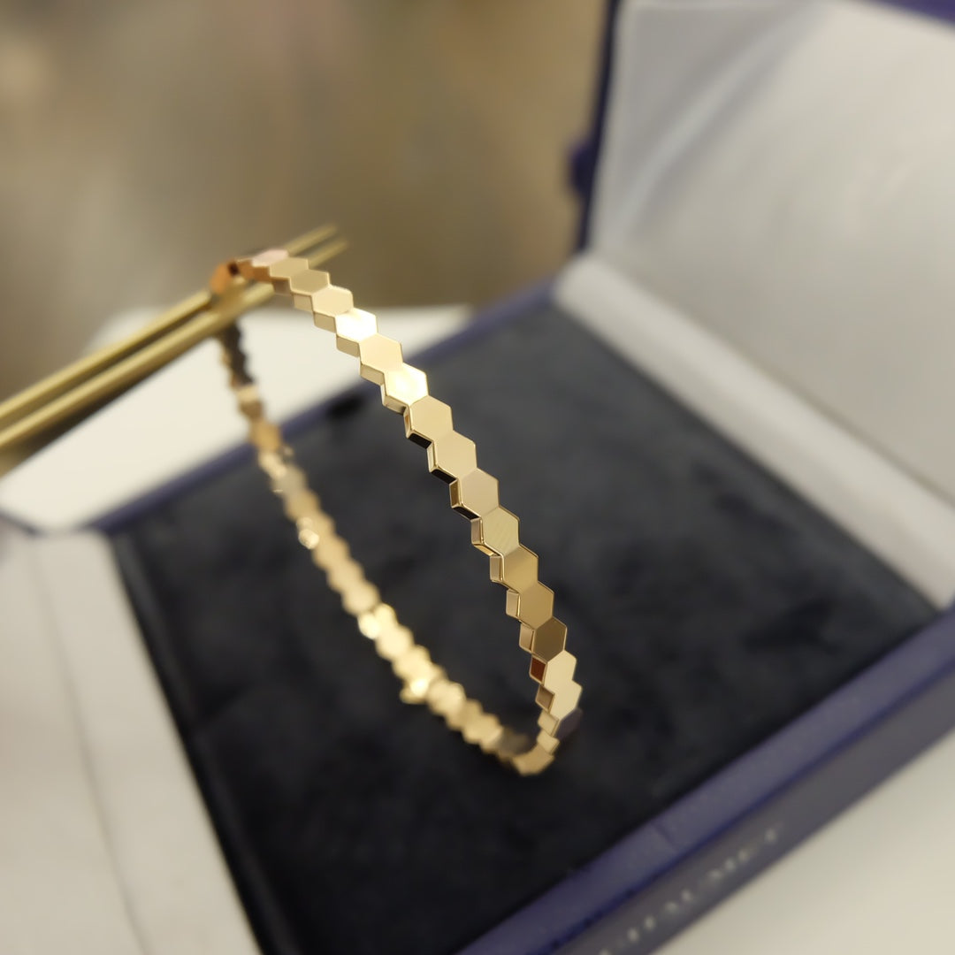 [Charm Aries Jewelry]BEE LOVE BRACELET