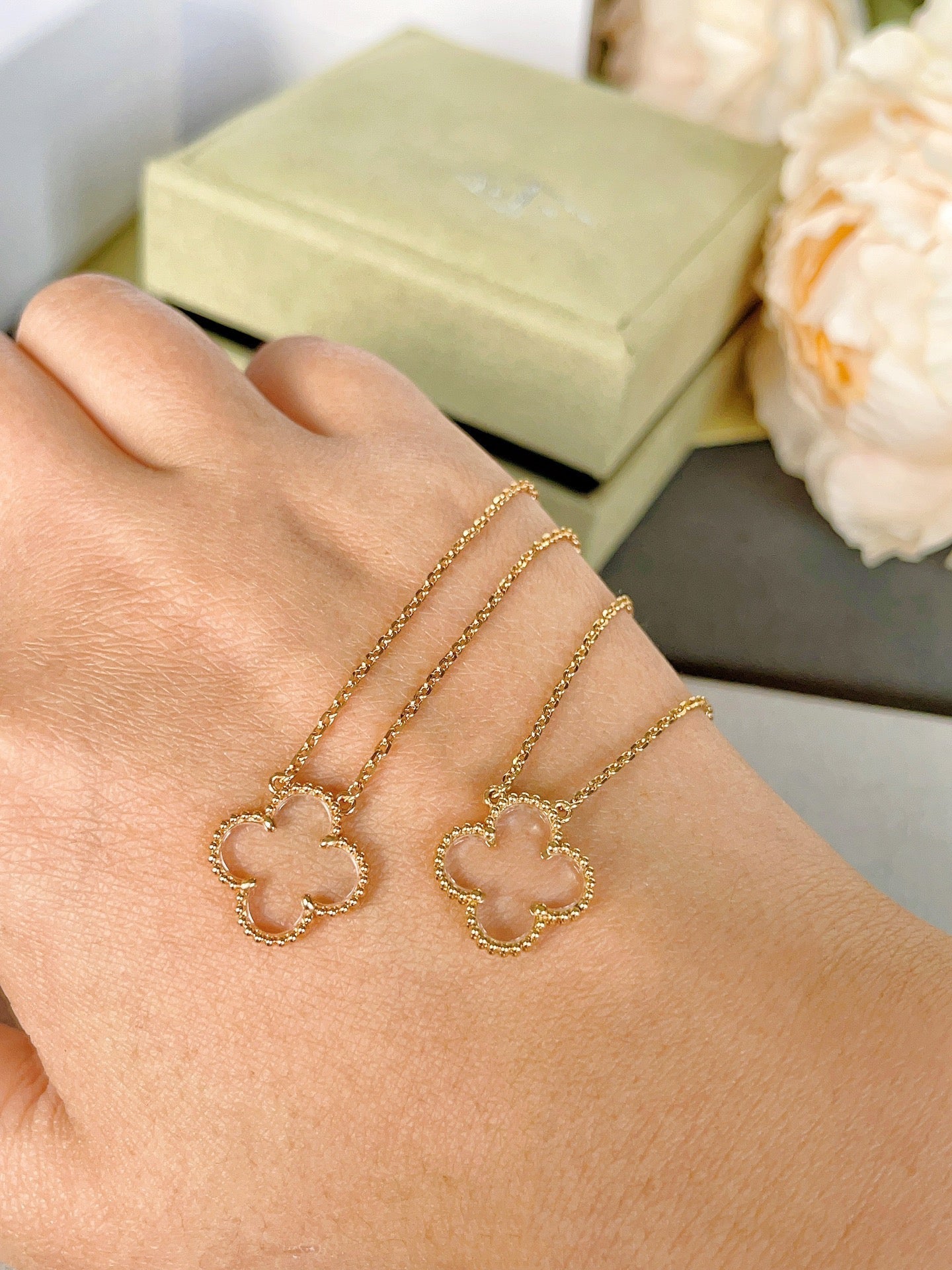 [Charm Aries Jewelry]CLOVER ROCK CRYSTAL ROSE GOLD NECKLACE