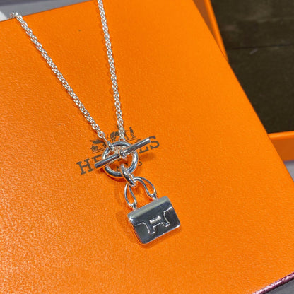 [Charm Aries Jewelry]CONSTANCE PEDANT SILVER NECKLACE
