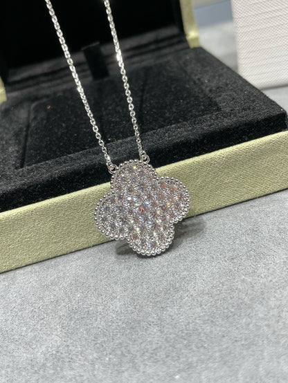 [Charm Aries Jewelry]CLOVER 25MM LARGE PENDANT DIAMOND PAVED SILVER NECKLACE